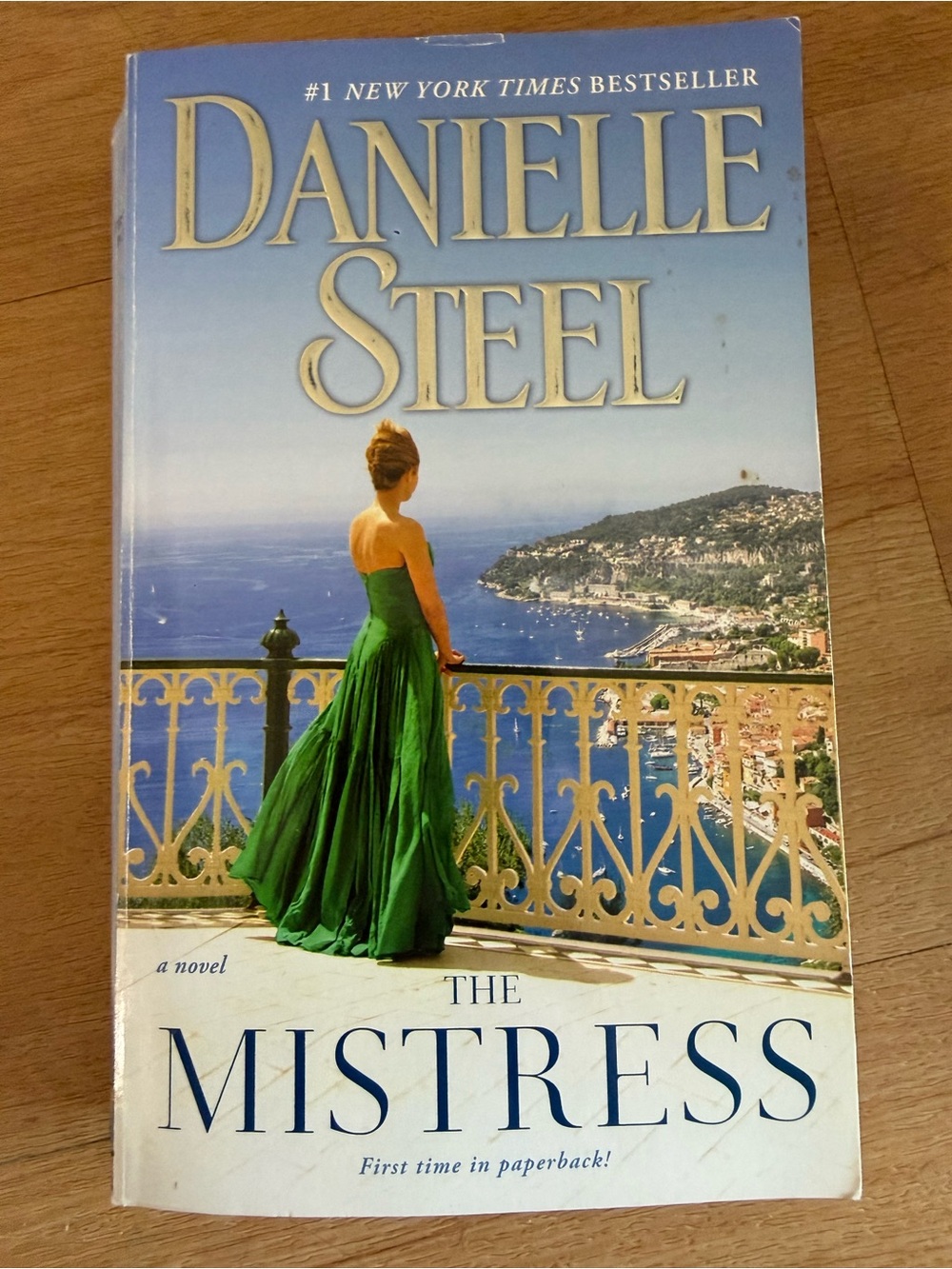 📚3 for $12📚 Danielle Steel 'The Mistress' Paperback